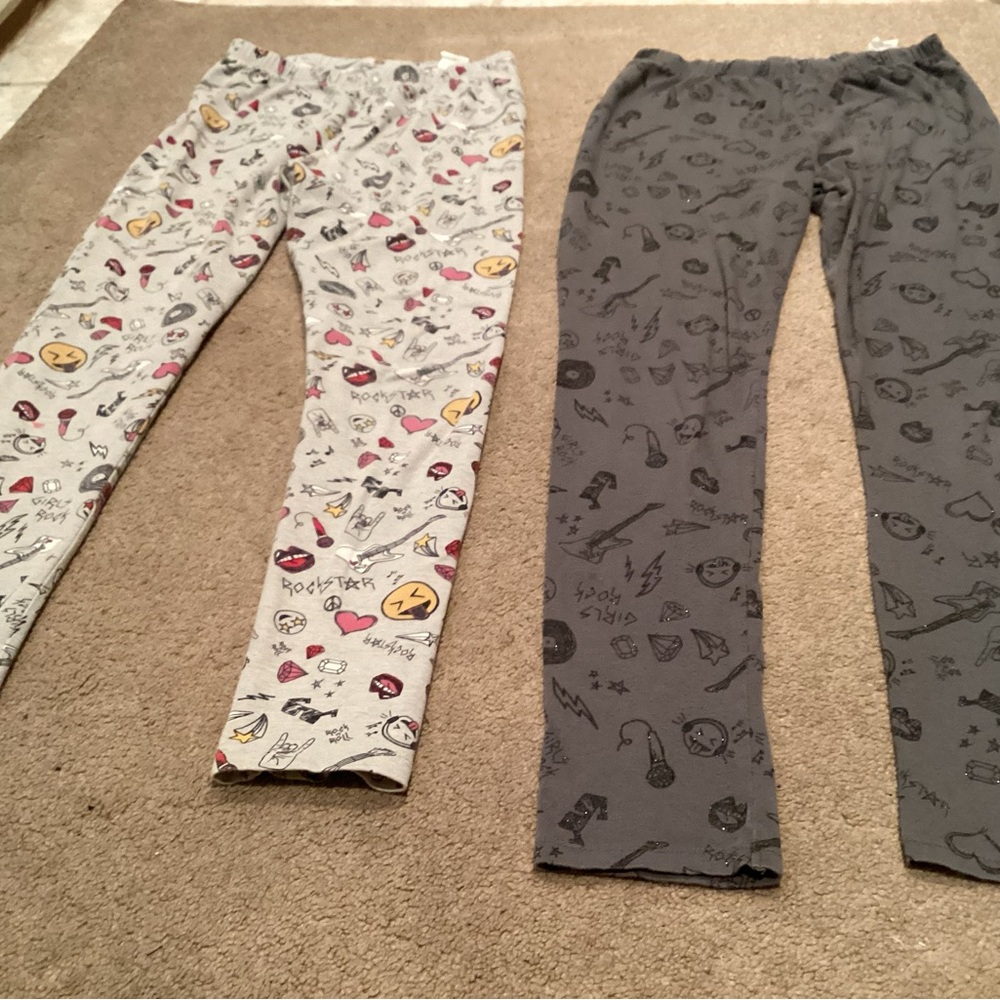 The Children's Place Gray Leggings with Fun Graphics